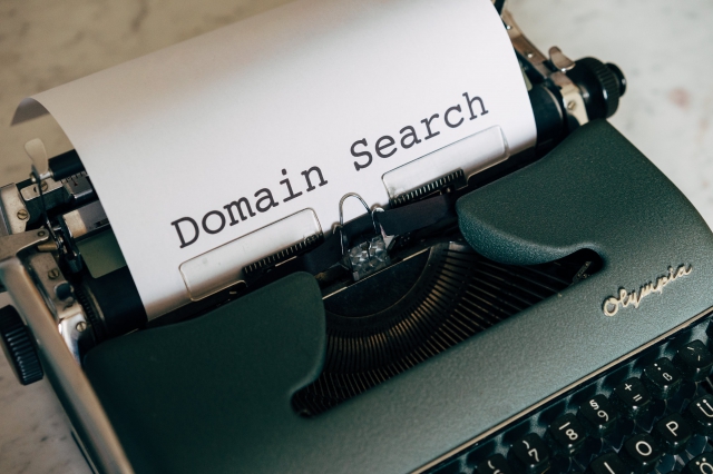 Choosing the Right Domain Name: A Sweet Web Guide